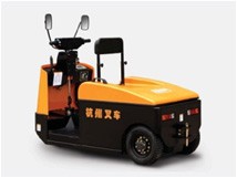 2-6噸電動(dòng)站駕式牽引車(chē)